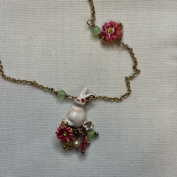 Les Nereides Enchanted Encounter Bunny on Pink Flower Pendant Necklace NWT - Picture 14 of 14